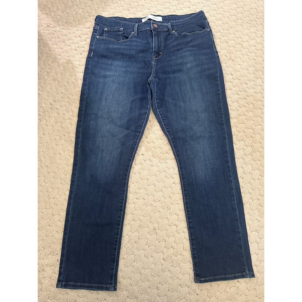 Signature by Levi Strauss Women 16S Mid Rise Slim Jeans Dark Wash W33 L28